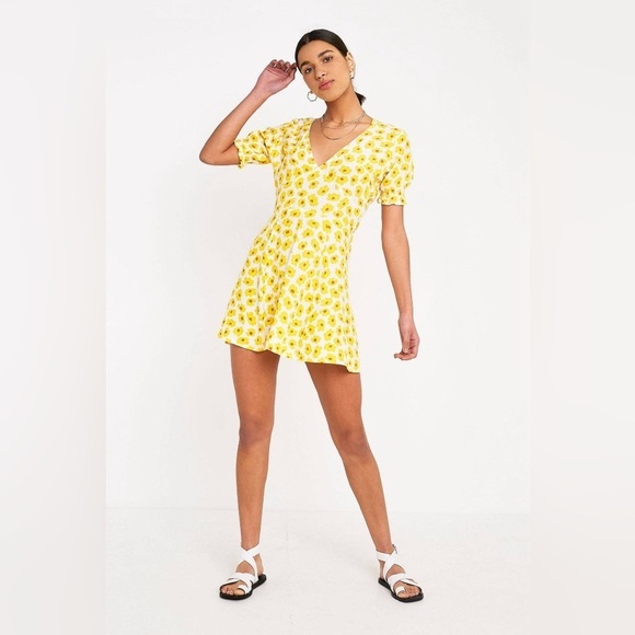 Faithfull the Brand Florence Mini Dress Constance Floral Marigold Print Sz 6 - Picture 2 of 16